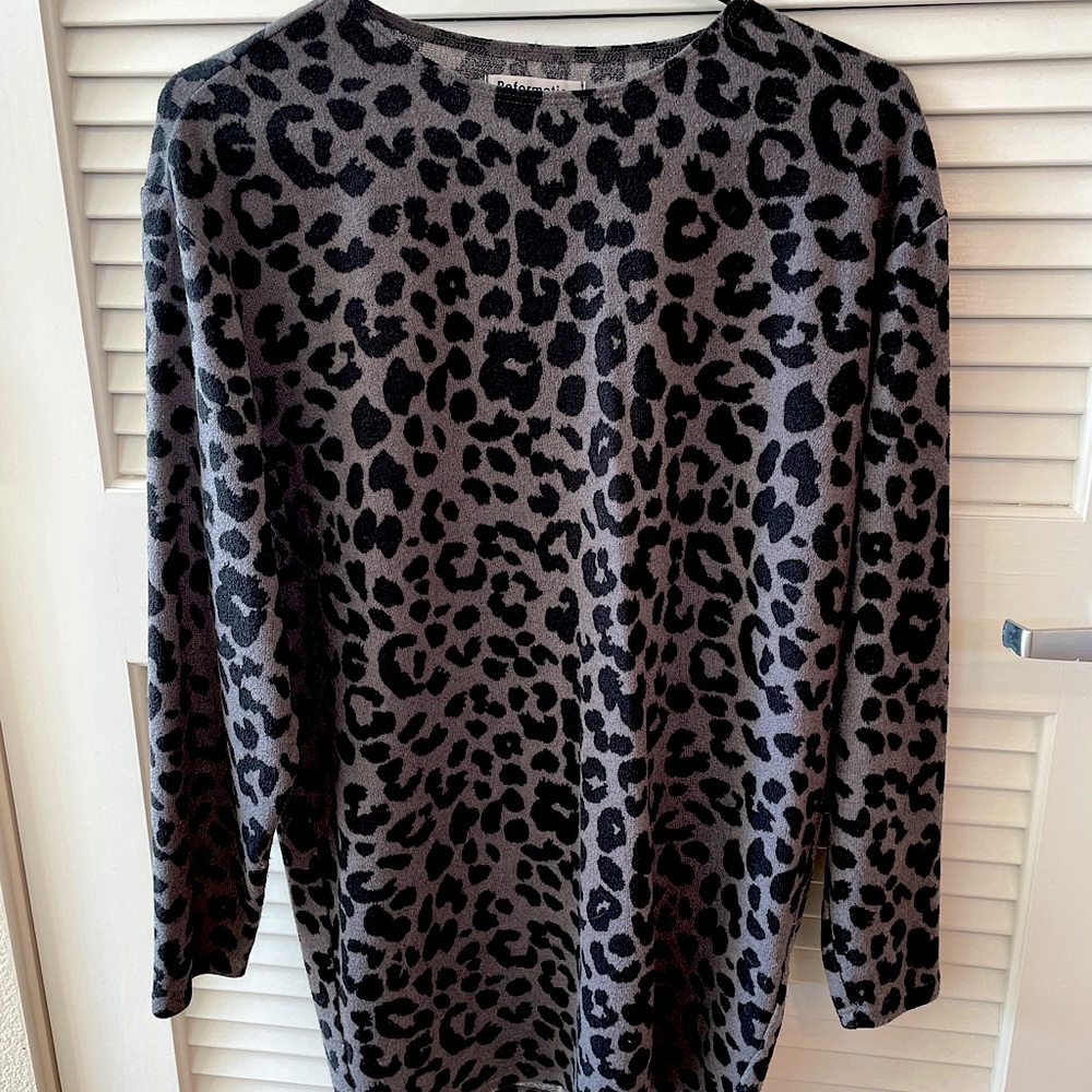 Reformation Long Sleeve Sweater Dress, size xs.